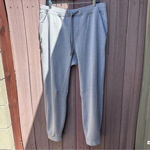 LULULEMON | Men's Light Gray Joggers